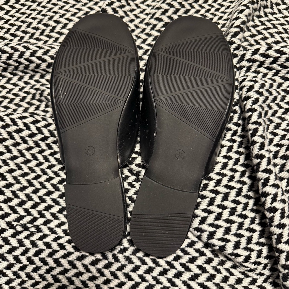 Vegan Leather Perforated Mules - Picture 4 of 7